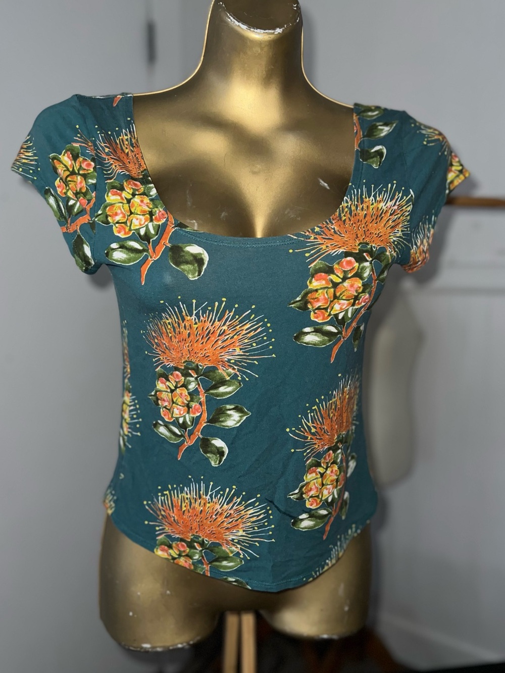 ALOHIWAI Tshirt Top S